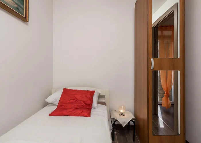 3 Bedroom Awesome In * Jurdani