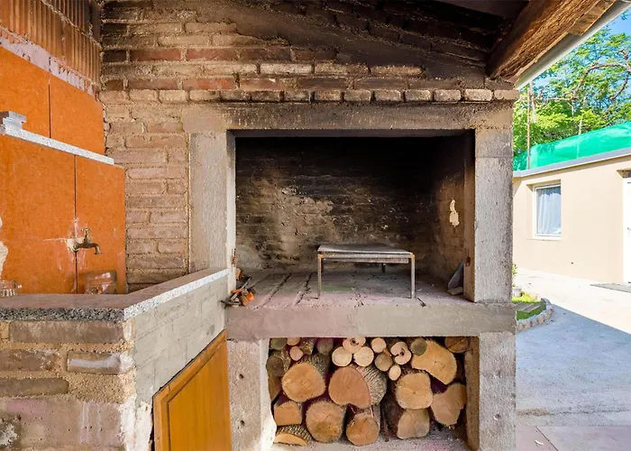 3 Bedroom Awesome In * Jurdani
