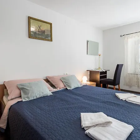 3 Bedroom Lovely In Casa vacanze *