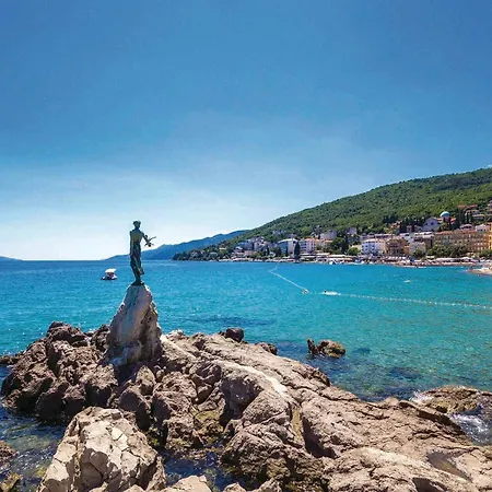 3 Bedroom Awesome In Casa vacanze *
